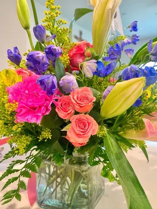 Clovis Floral & Cafe, business photo 3