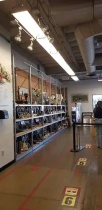 Hinds Hospice Thrift Store, business photo 4