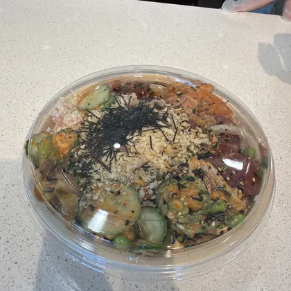 Poke House, business photo 3