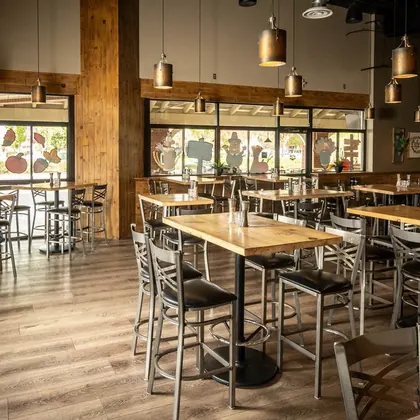 Ten Tavern, business photo 2