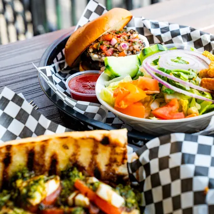 The Lincoln Pub & Grub (Clovis), business photo 3