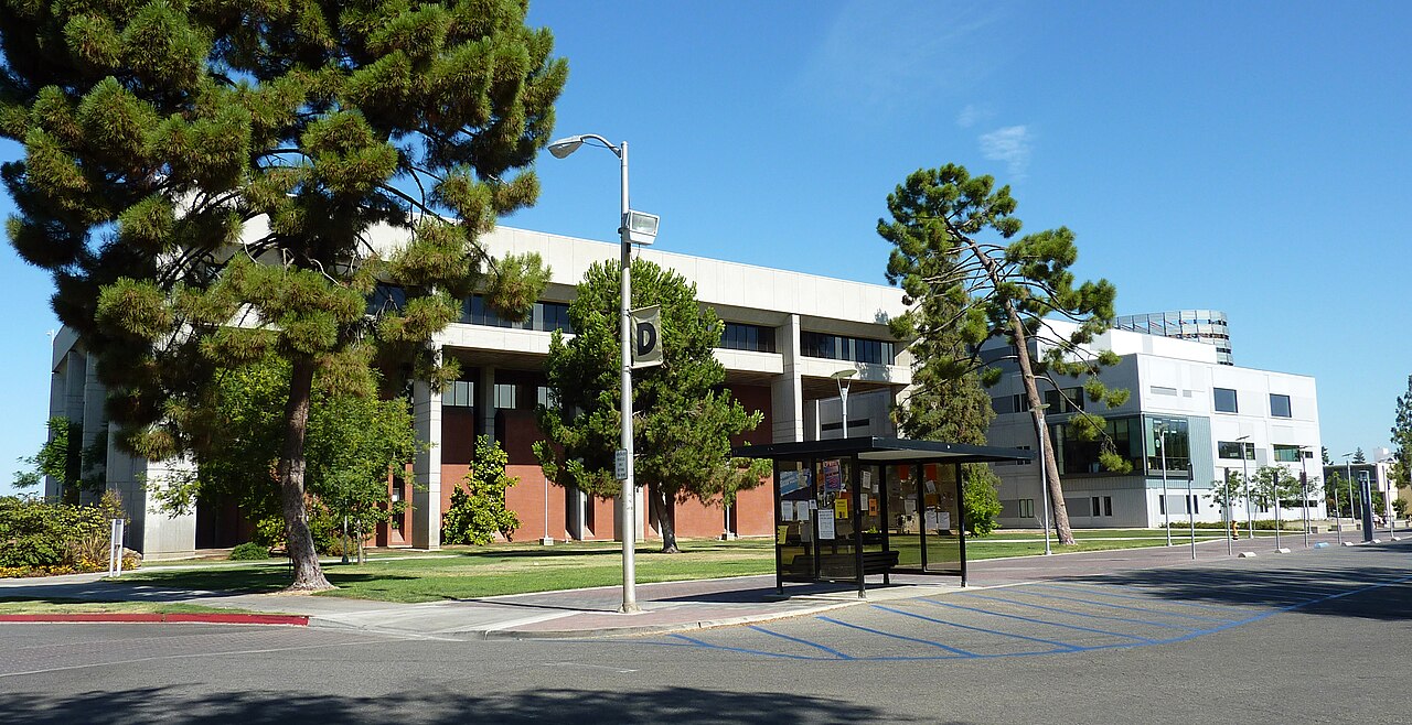 2009 0725 CA Henry Madden Library, California State University-Fresno